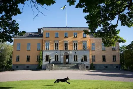 Julbord p&aring; Garpenbergs Slott i GARPENBERG | Konferensf�retag.se