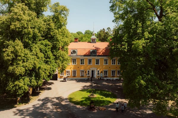 Julbord på Knistad Hotell och Konferens i SKÖVDE | Konferensfretag.se