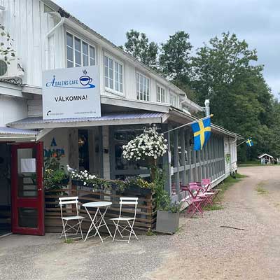 Julbord på Ådalens Café Kök & Bar i Nitta i HÖKERUM | Konferensfretag.se